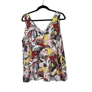 Torrid women’s “Fit n’ Flare” V-neck floral plus size Tank Top size 0